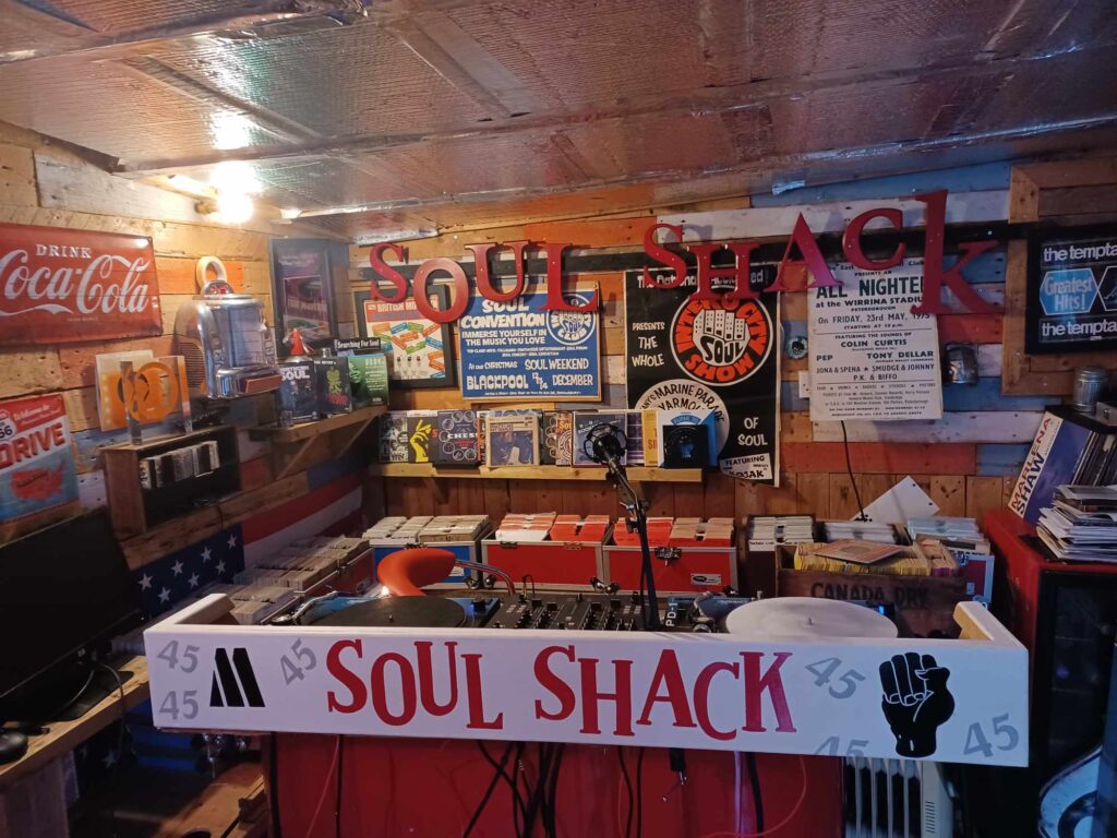 Andy Saggers Soul Shack studio