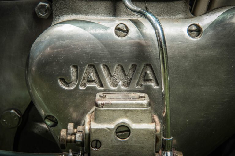Jawa speedway bike engine