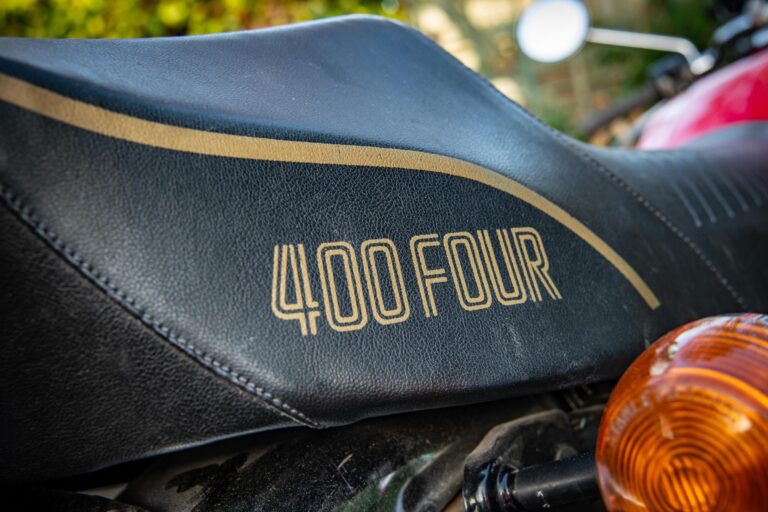 Honda CB400F seat