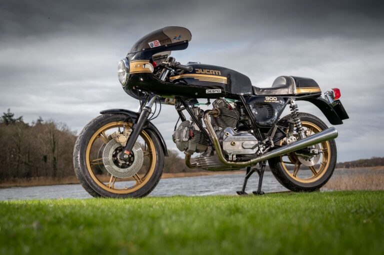 Ducati 900SS parked outside