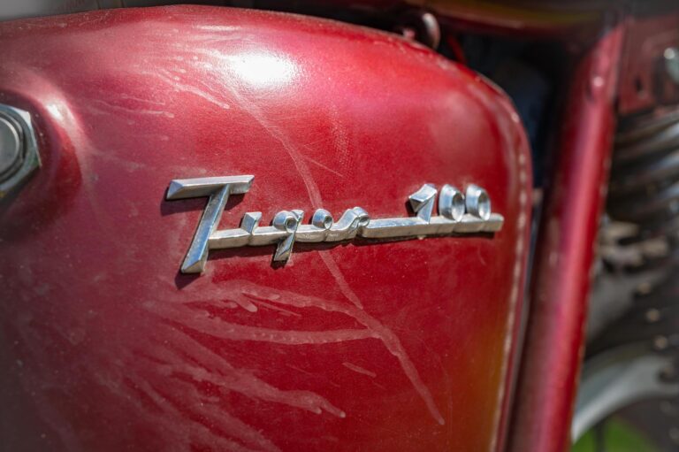 Triumph Tiger 100 fuel tank